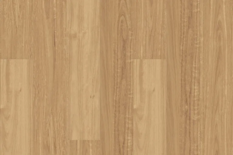 Royal 3mm Vinyl Plank flooring in Signature Blackbutt, plank detail