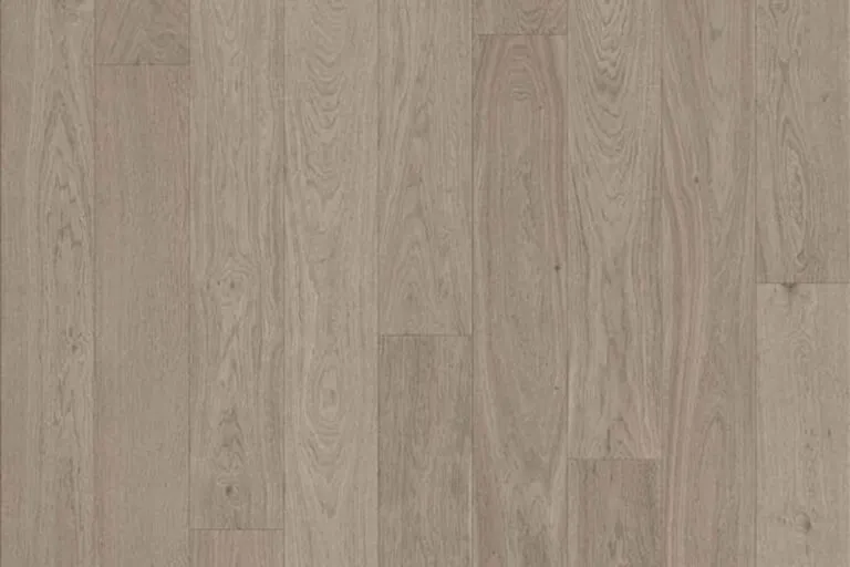 Royal Floors European Oak Natural Grade timber flooring in Wood Brown, plank detail