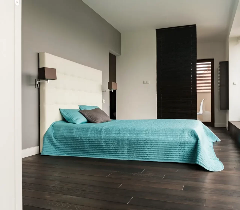 bedroom-with-wooden-floor.jpg